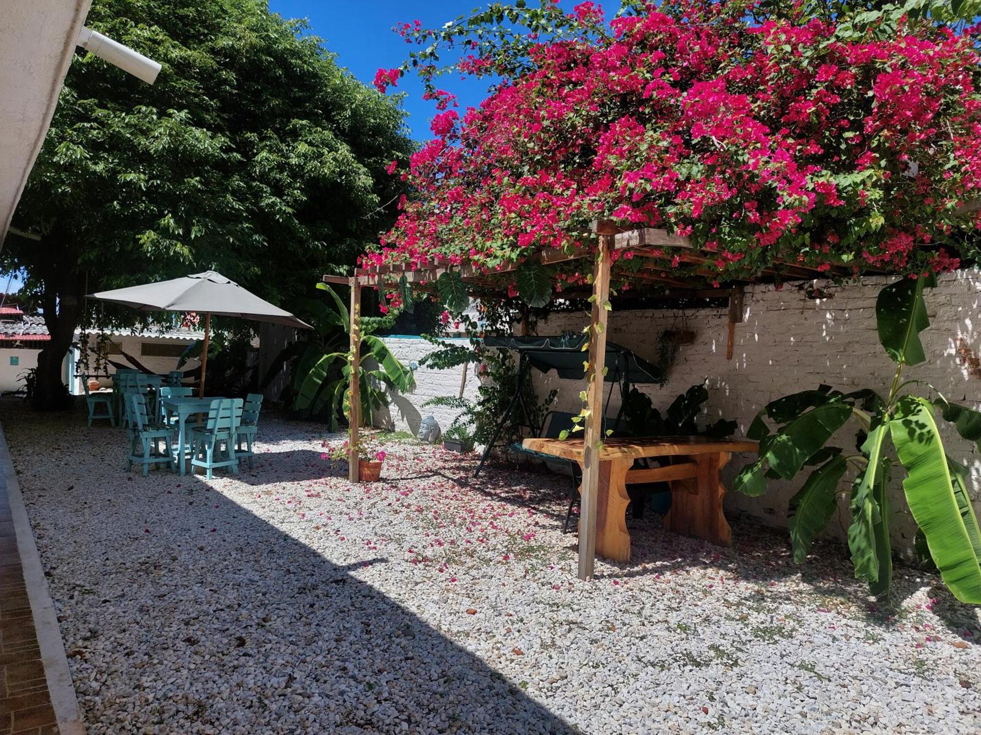 White Taganga Hotel Exterior foto