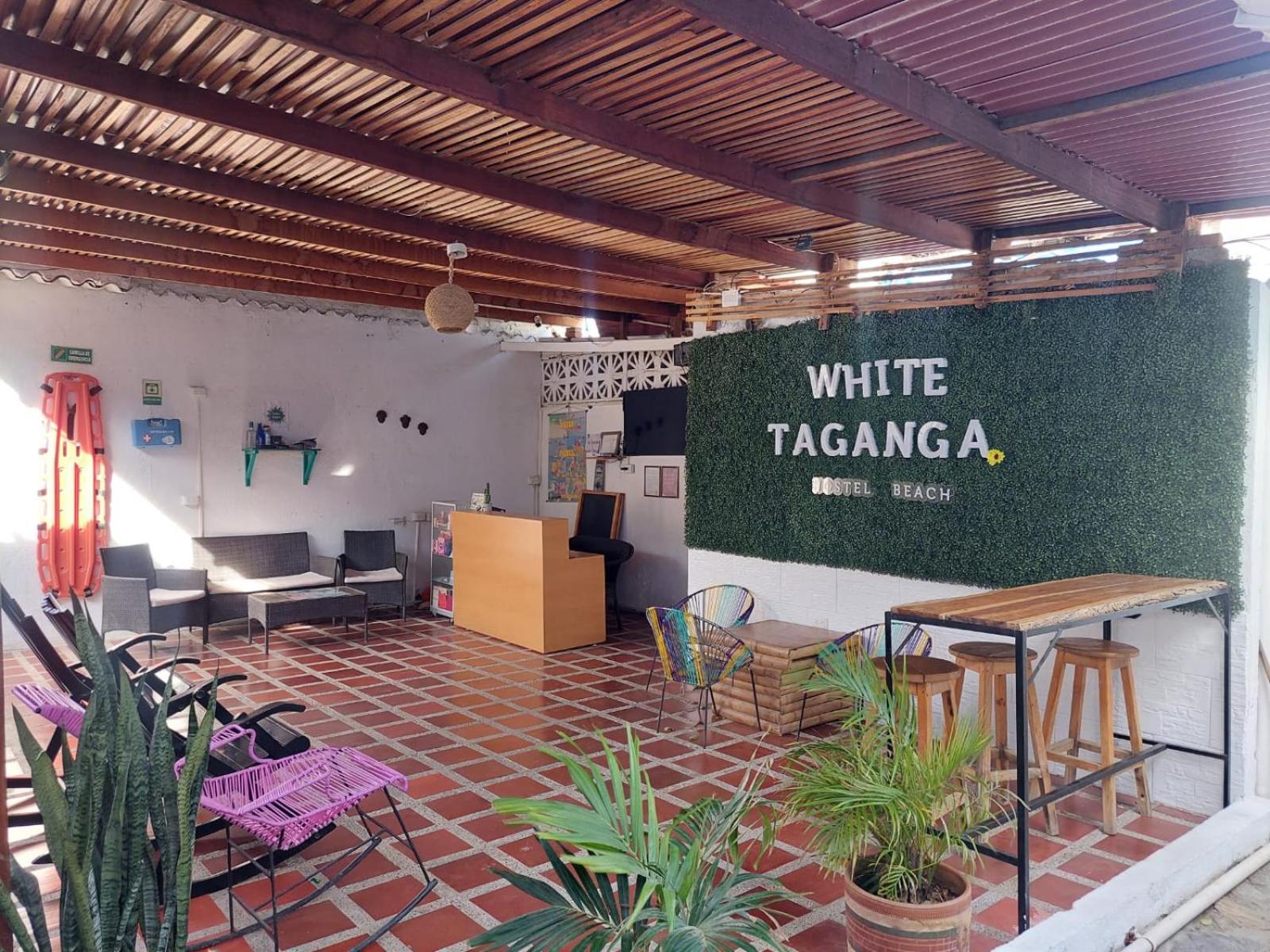 White Taganga Hotel Exterior foto